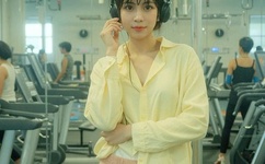 警方在花园地底挖出160万现金